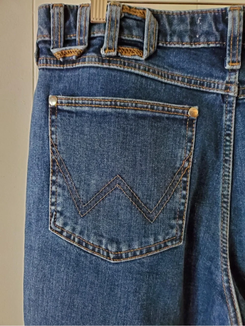 STAUD x Wrangler the Must Jeans in Indigo Wash 30x32